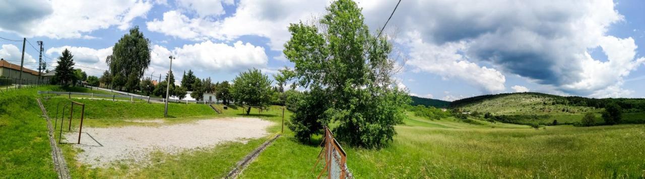 Panorama Ueduelo Otel Aggtelek Dış mekan fotoğraf